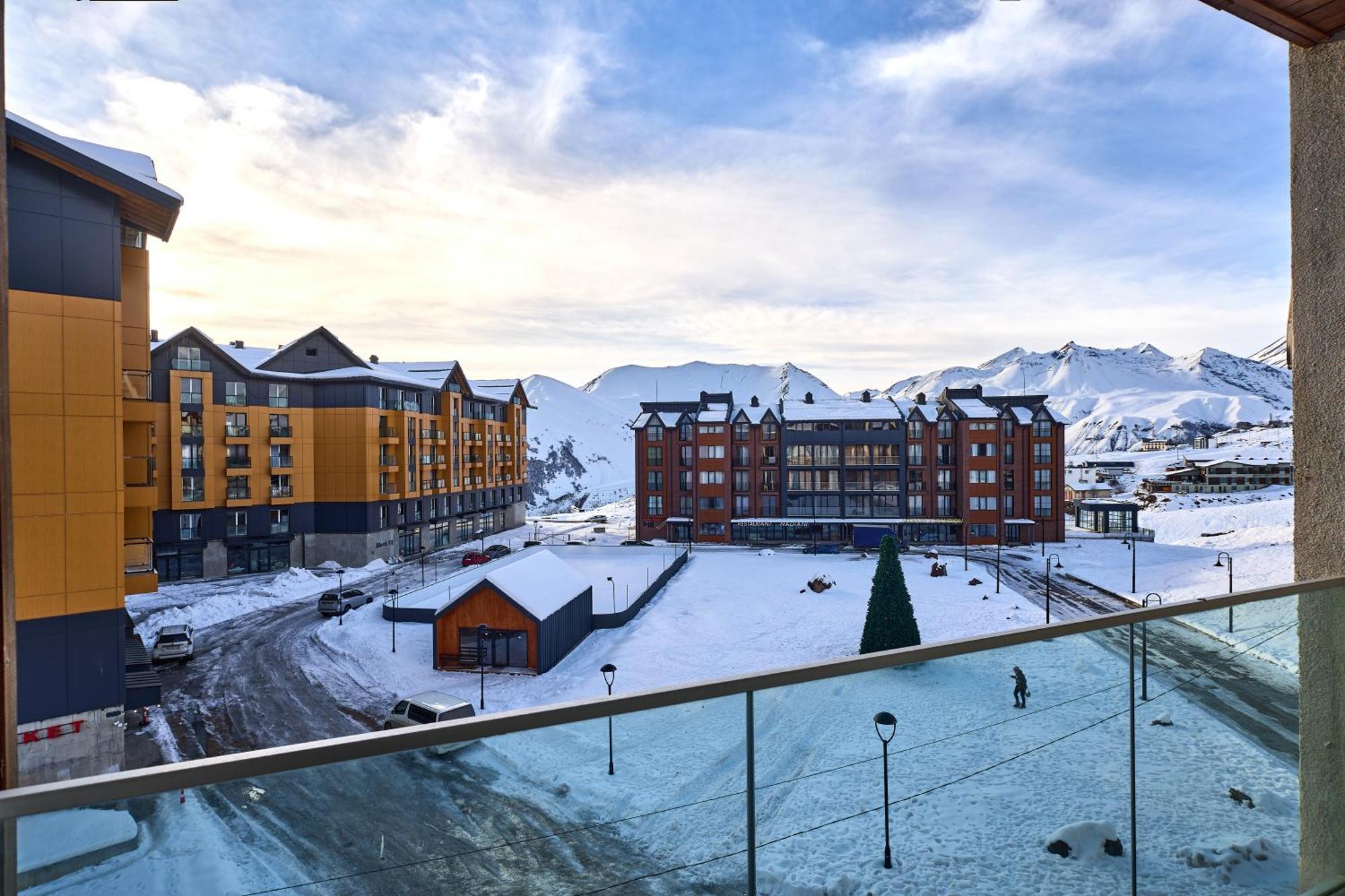 Panorama Apartments New Gudauri Exterior photo